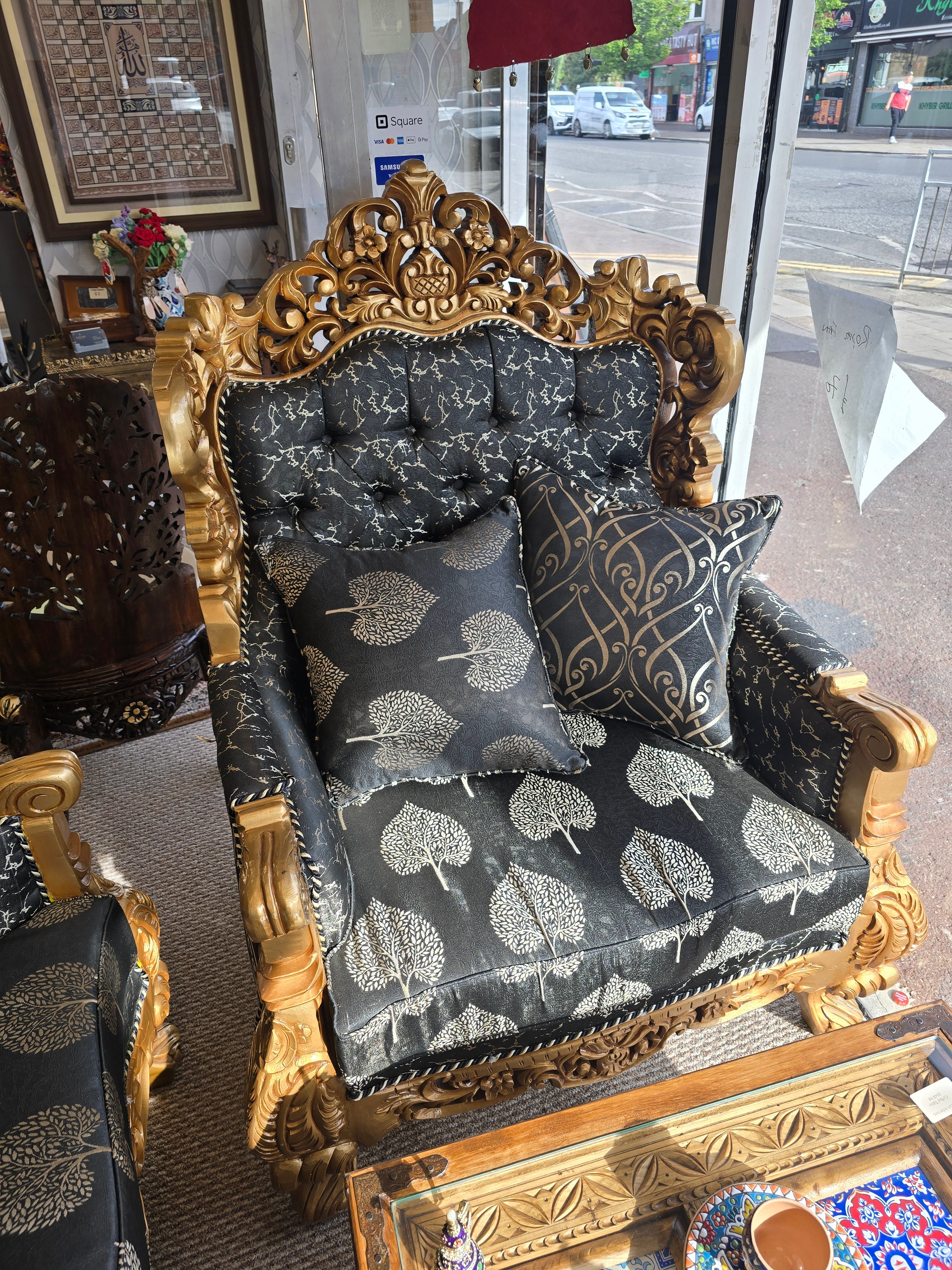 S37 ROYAL Chinioti 3+1+1 Sofa Set