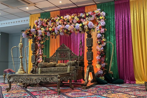 2 Seater Jhoola Hire image 0