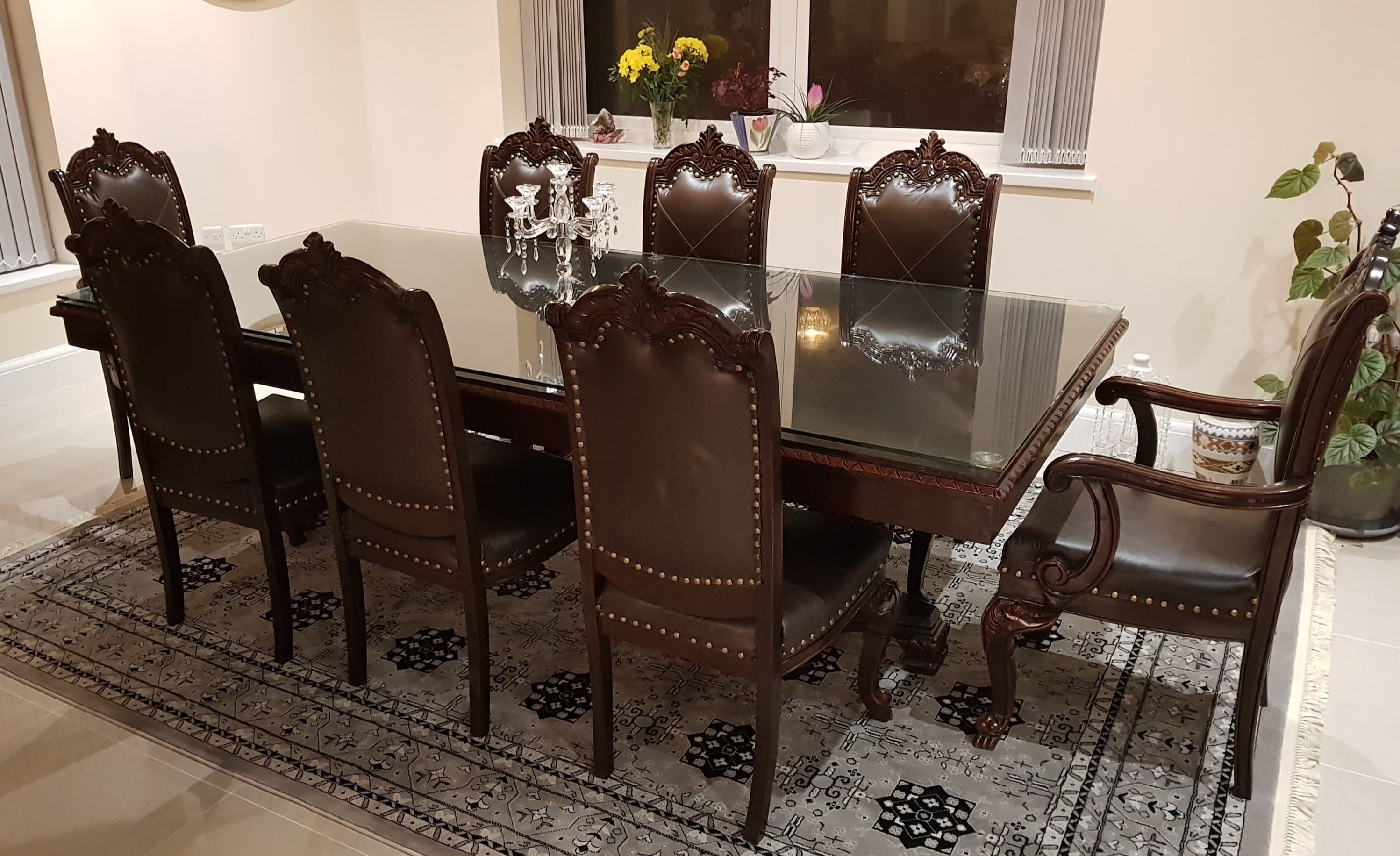 SWANN Dining Set image 2