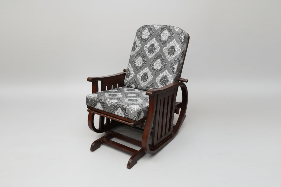 KASH Rocking Chair image 0