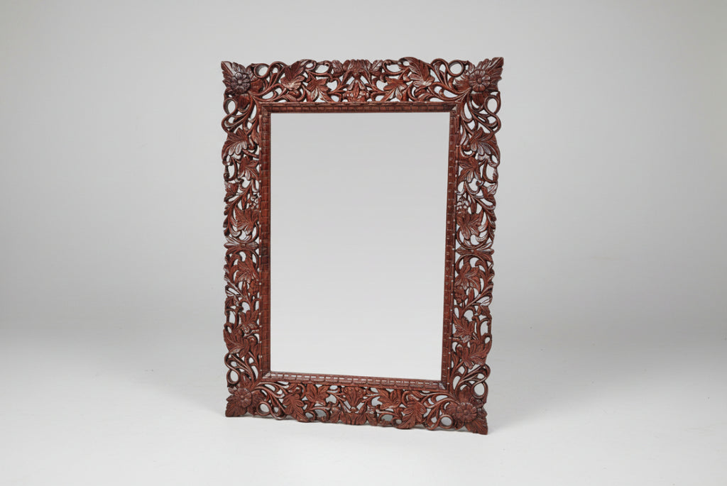 NOR CUTWORK Mirror image 4