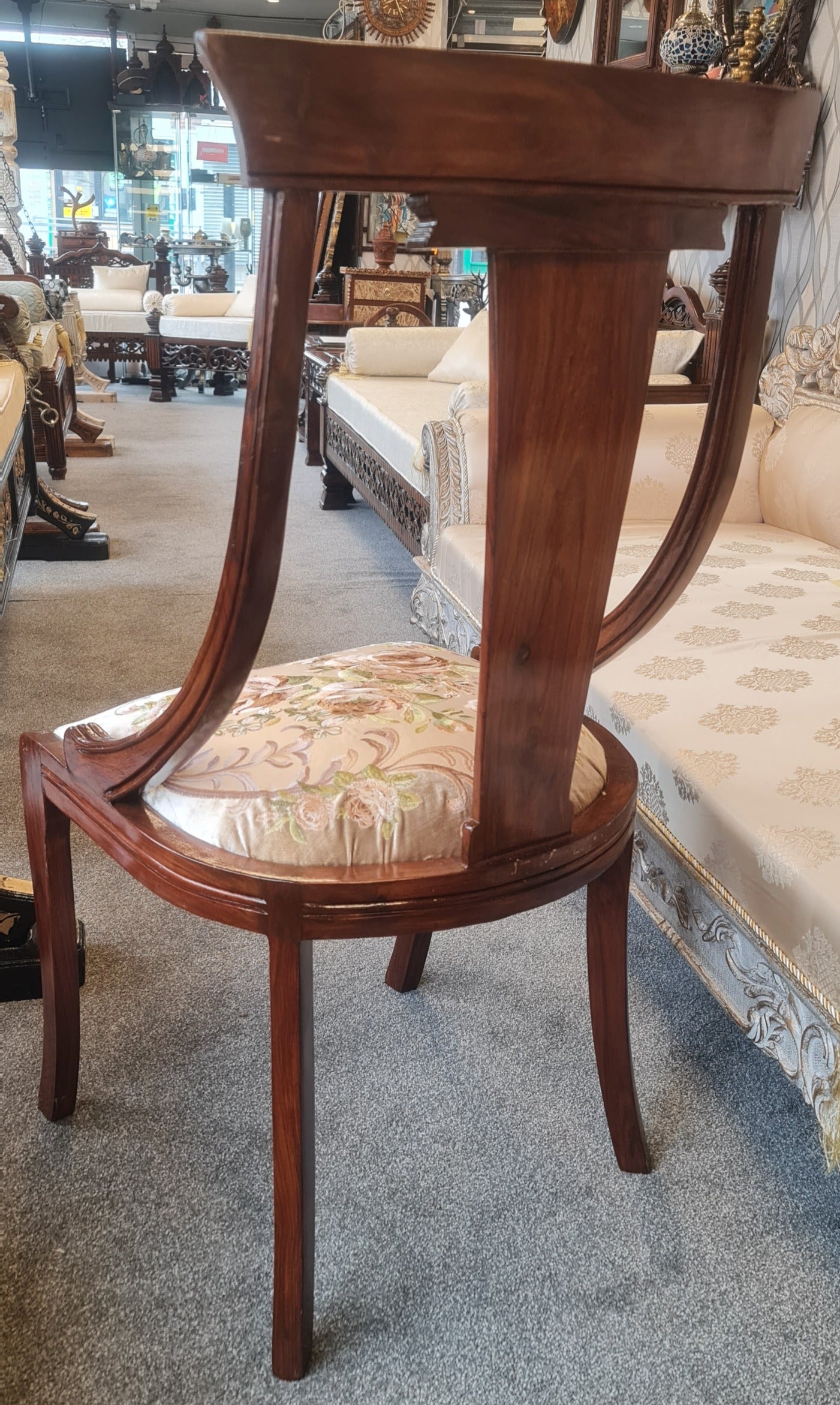 FERRO Dining Chair image 1