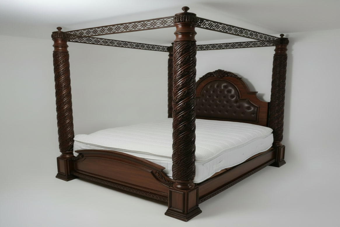 Chȁr Minȁr 4 Poster Bed